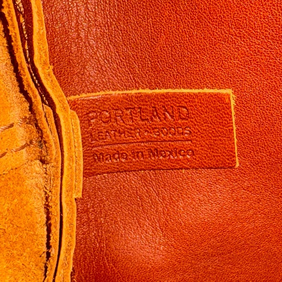 🎉HP🎉 Portland Leather Goods ‘Almost Perfect’ Snap Mini Backpack in Chestnut - Picture 5 of 9